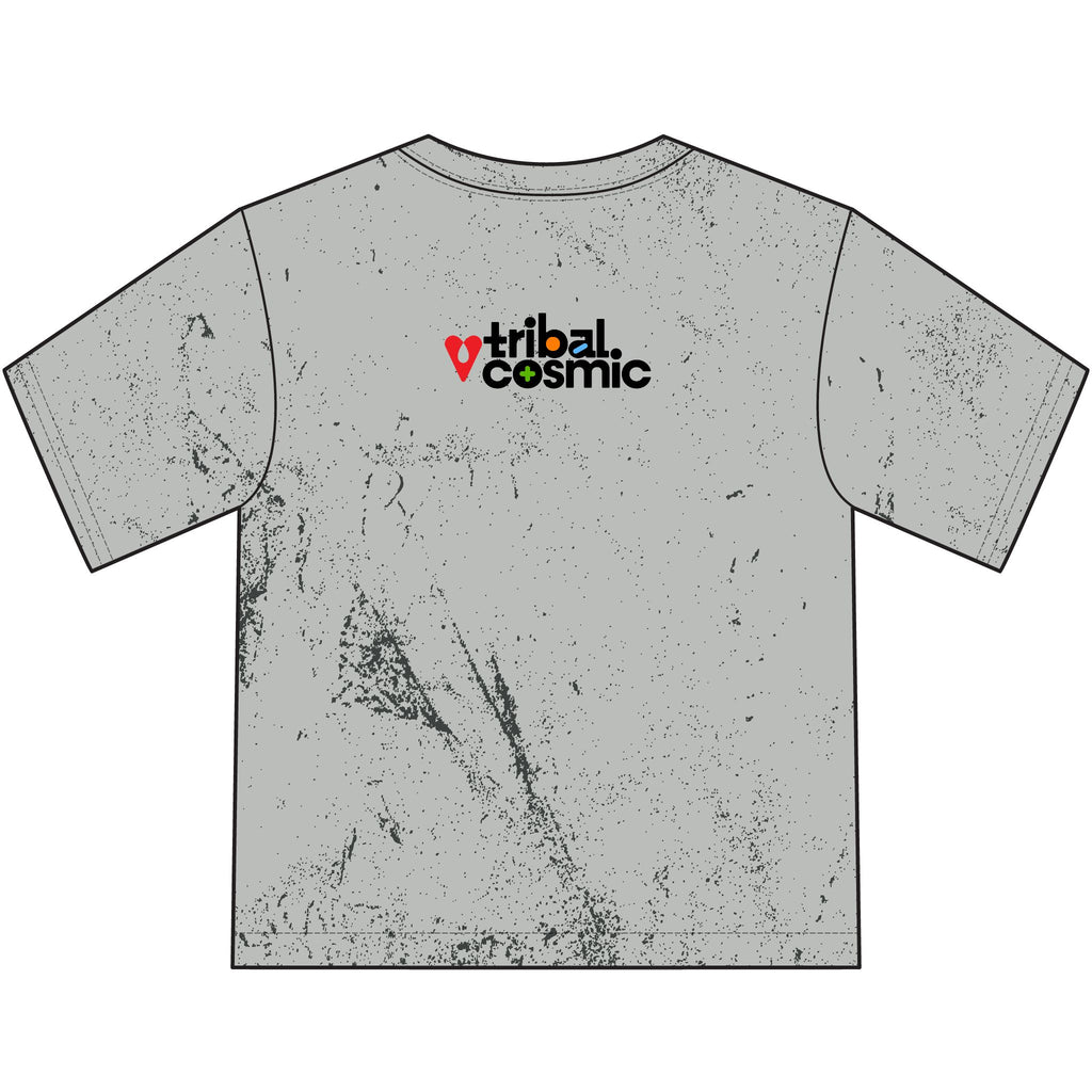 Youth LOVE Heart T-Shirt – Vintage Distressed Graphic Tee for Kids